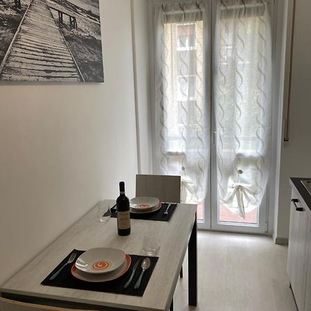 First Home 米兰 外观 照片